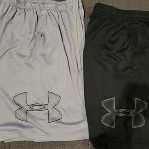 Under Armour Men's Shorts - White and Black